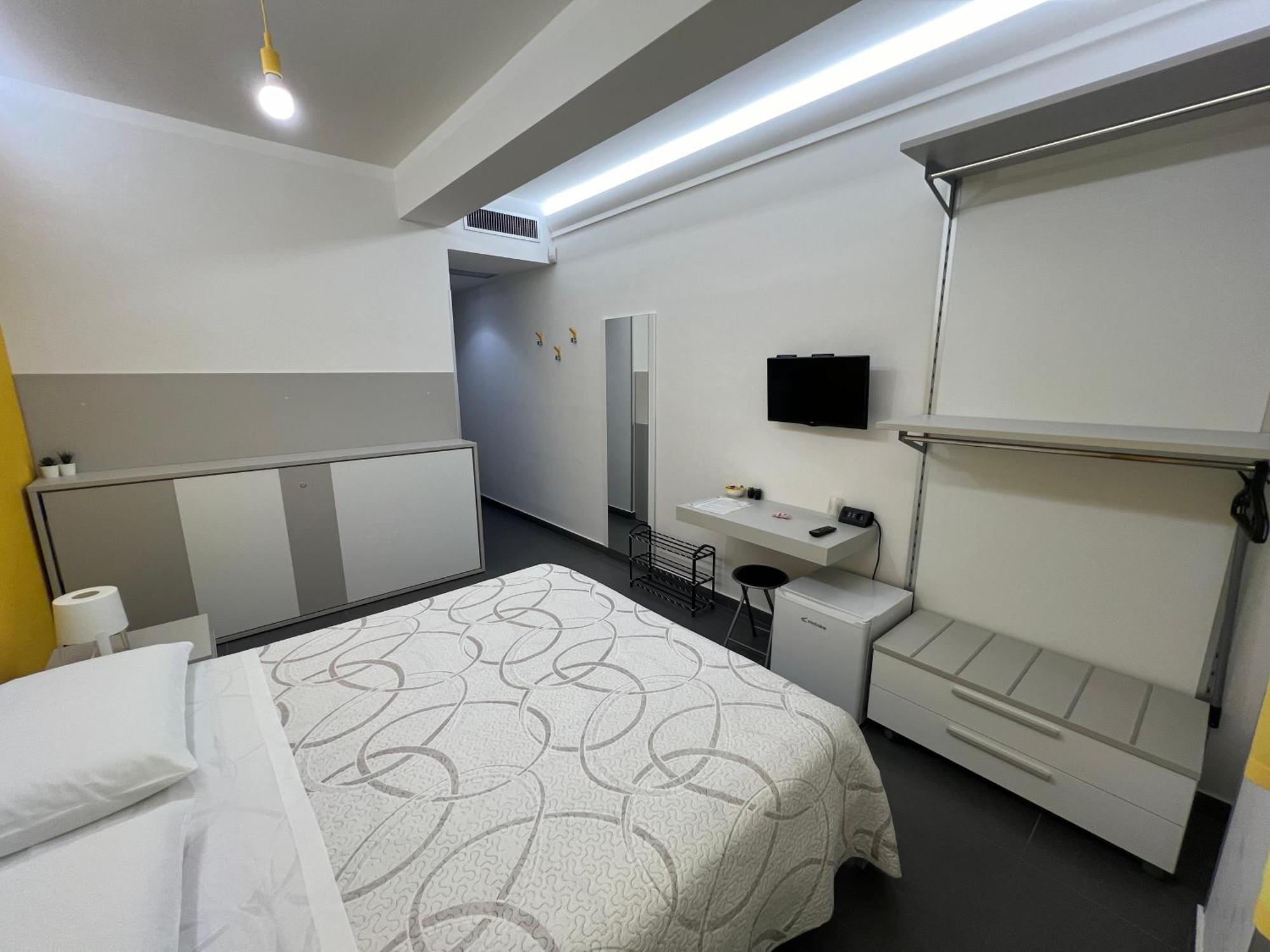 Sicilia Bedda B&B นิซซา ดิ ซิชิเลีย ภายนอก รูปภาพ