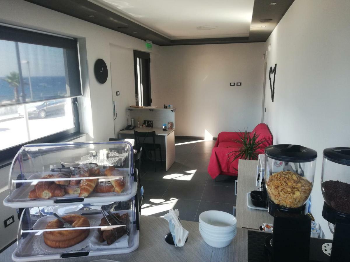 Sicilia Bedda B&B นิซซา ดิ ซิชิเลีย ภายนอก รูปภาพ