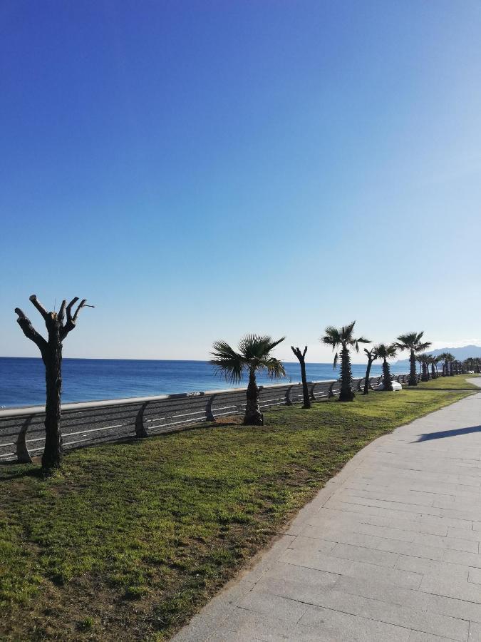 Sicilia Bedda B&B นิซซา ดิ ซิชิเลีย ภายนอก รูปภาพ